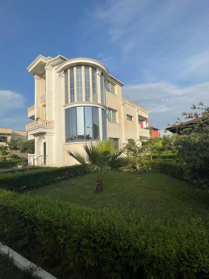 Vila Briart Lägenhet Durrës Exteriör bild